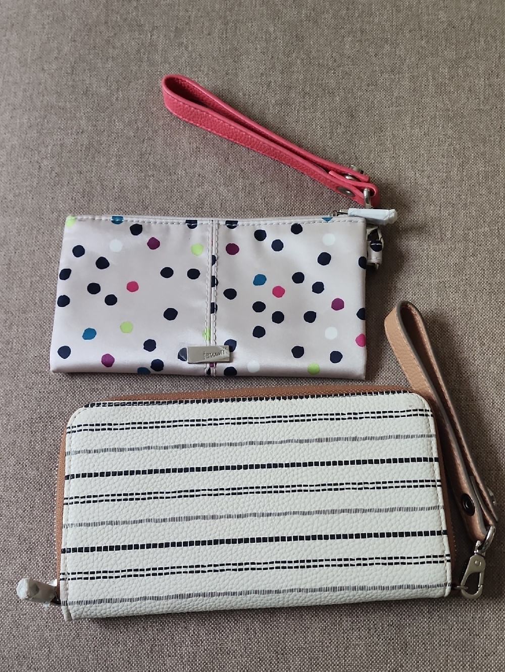 thirty-one Polka Dot Pink Wristlet & Cream Striped Zip Wallet
